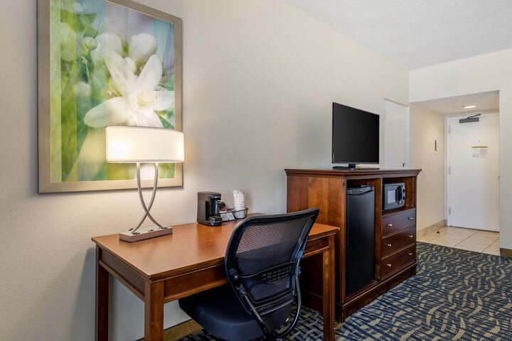 Room 35 of 55