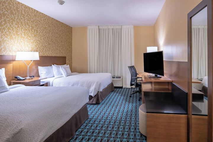 Room 18 of 27
