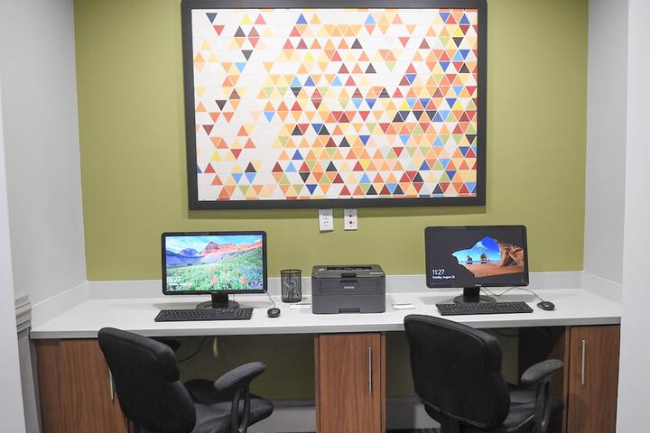 Holiday Inn Express & Suites Valdosta West - Mall Area by IHG