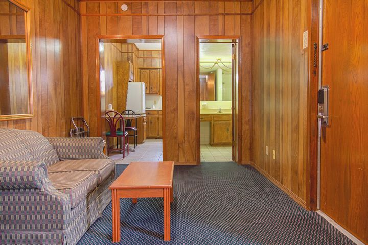 Room 29 of 92