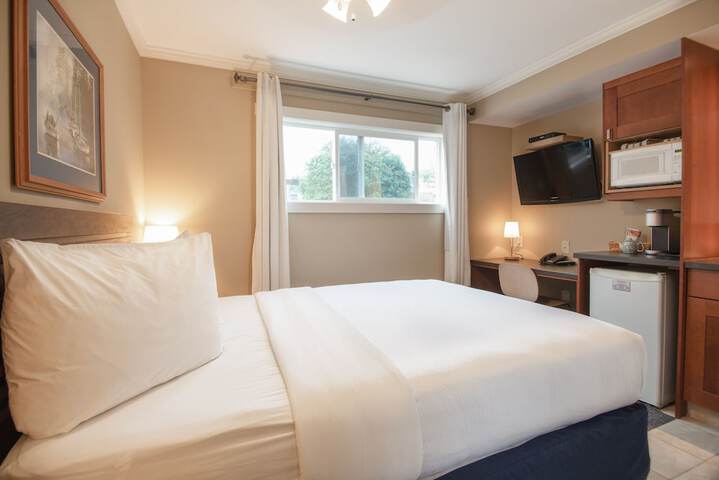 Room 15 of 24