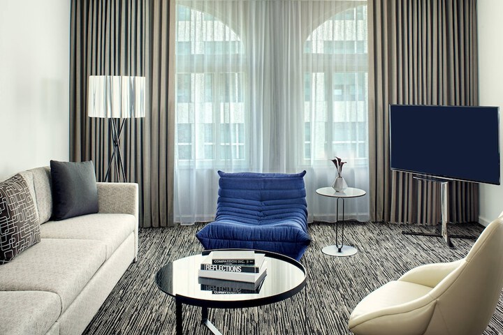 Room 17 of 45