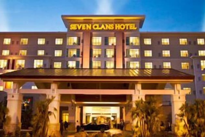 Seven Clans Hotel