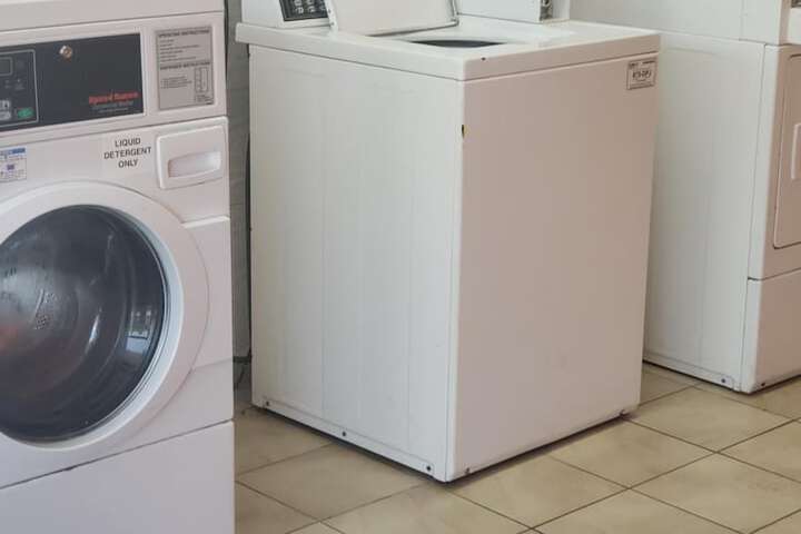 Laundry 40 of 40