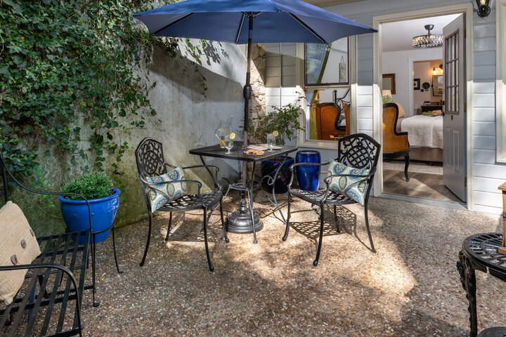 Terrace/Patio 35 of 37