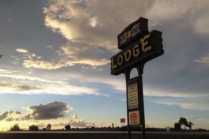 North Winds Lodge LLC
