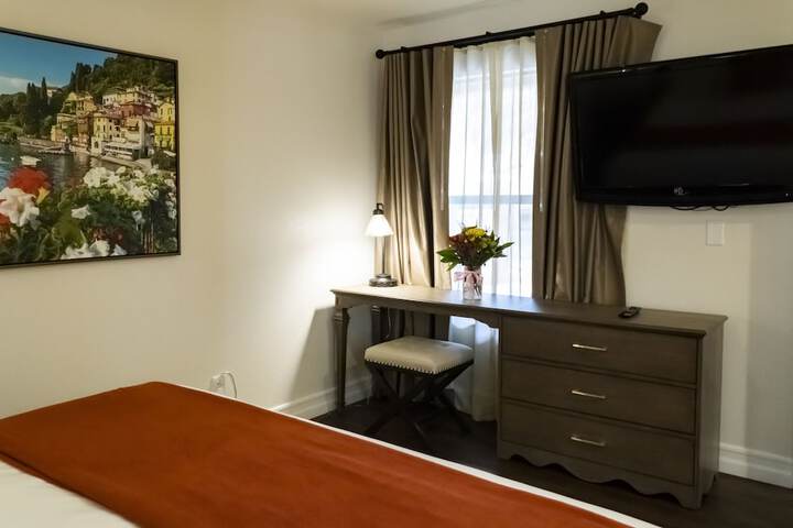 Room 34 of 56