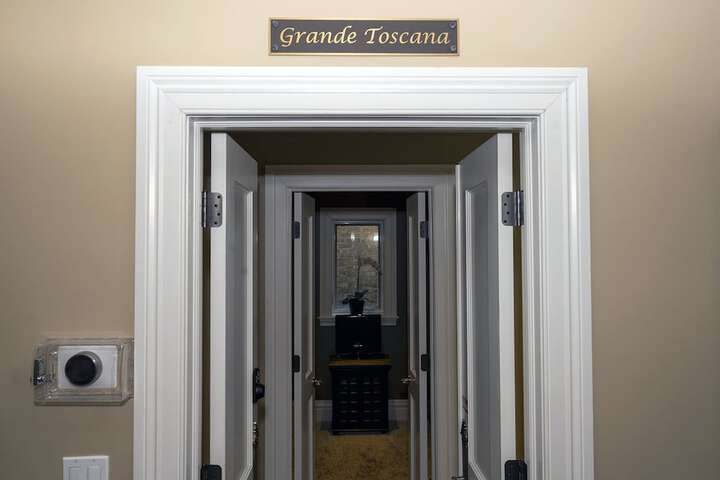 Room 86 of 119