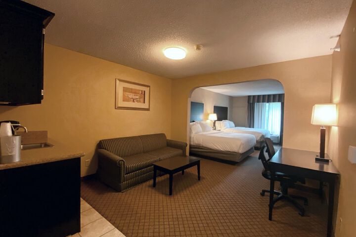 Room 37 of 55