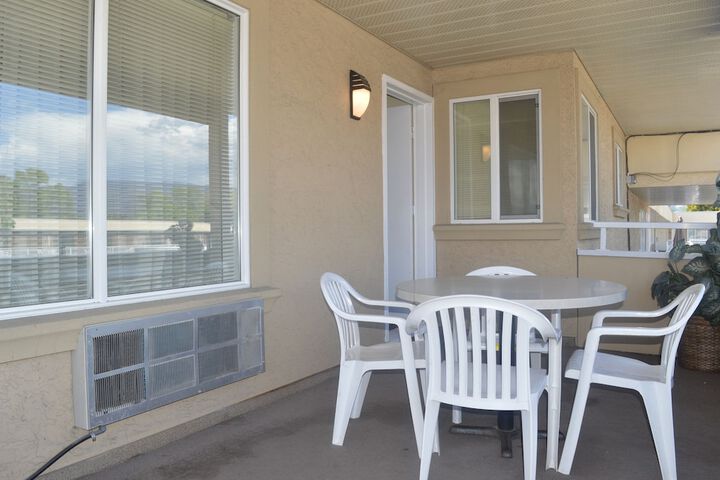 Siesta Suites