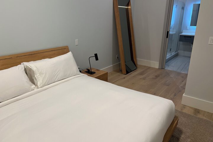 Room 79 of 109