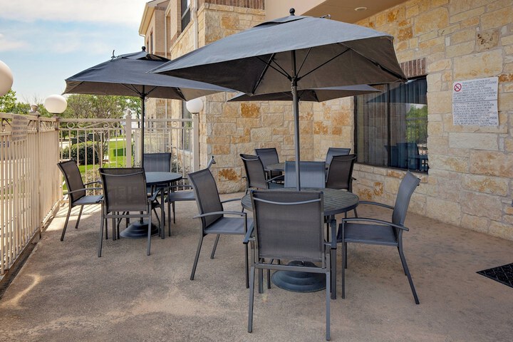 Fairfield Inn & Suites by Marriott Dallas Mansfield