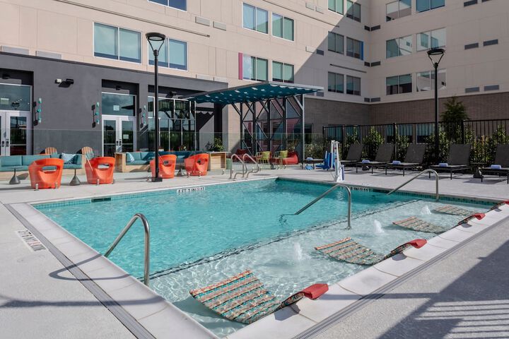 Pool 6 of 38