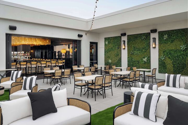 Tempo by Hilton Raleigh Downtown