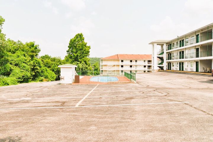 Property Grounds 13 of 13