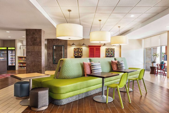 Hotel Interior 12 of 45