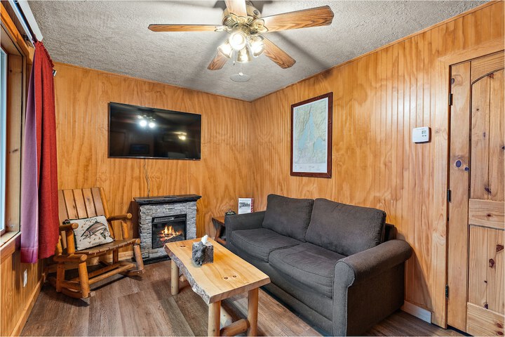 Brundage Bungalows