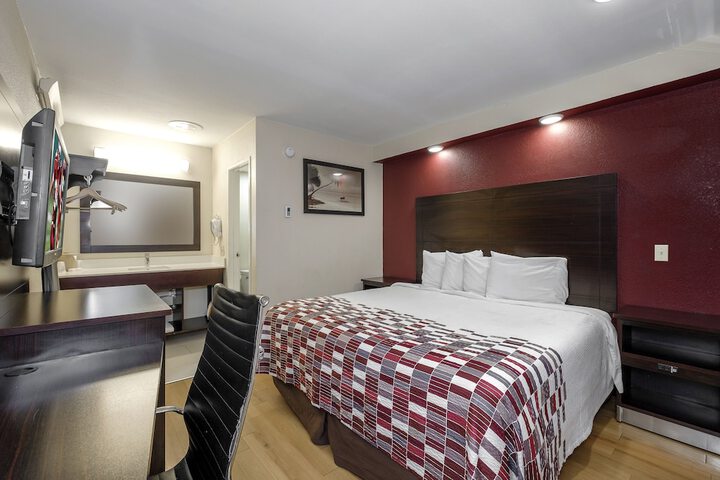 Room 31 of 32