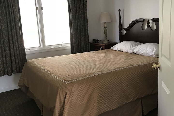 Room 38 of 71