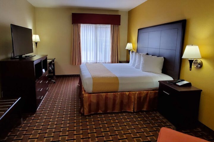 Best Western Executive Inn & Suites