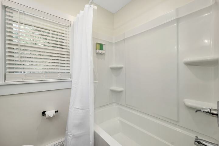 Room 78 of 185