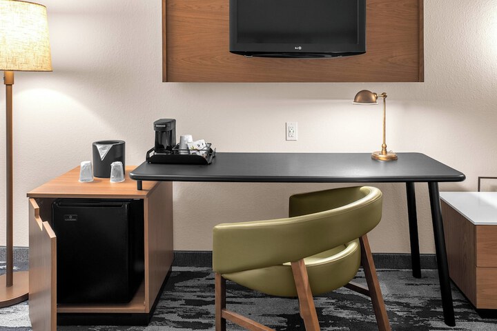 Room 30 of 37