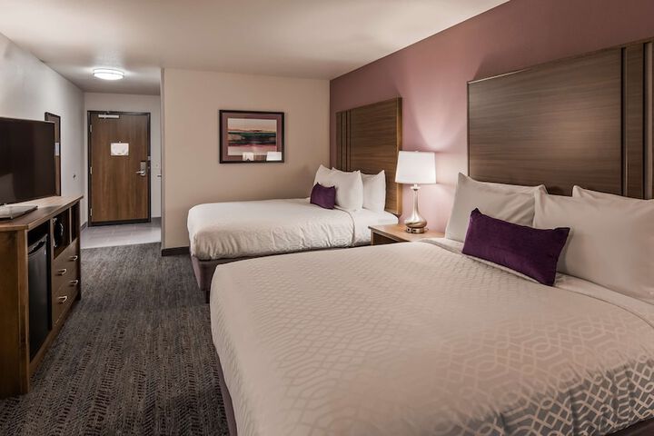 Room 15 of 26