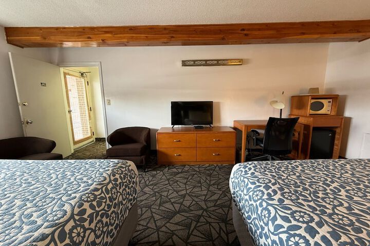Tomahawk Motor Lodge Riverton US-26