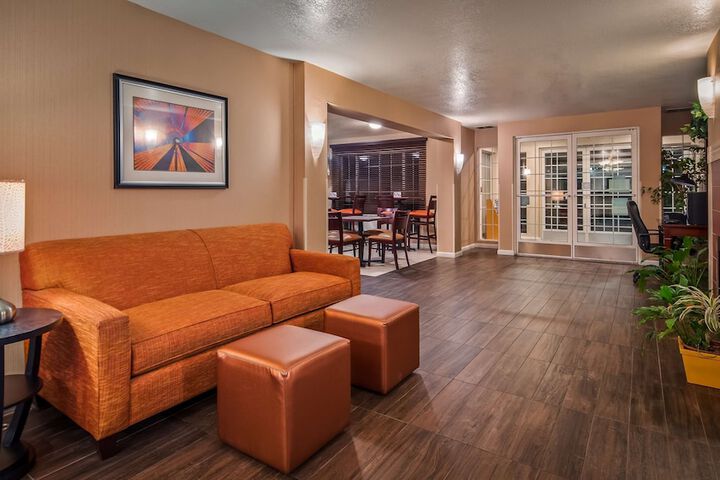 Hotel Interior 12 of 48