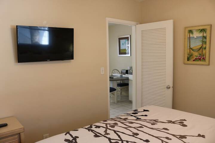 Room 44 of 68