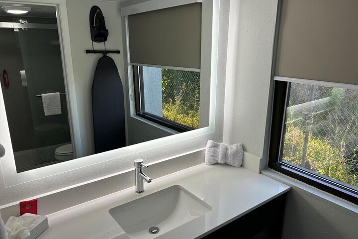 SureStay Studio by Best Western Rowland