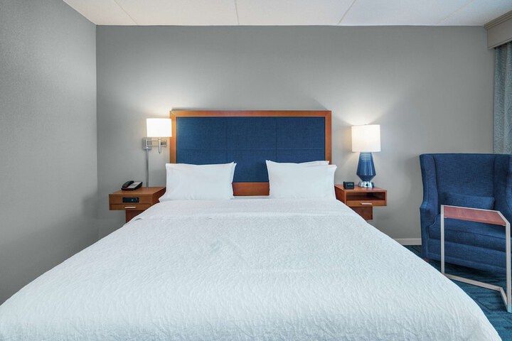 Room 18 of 35
