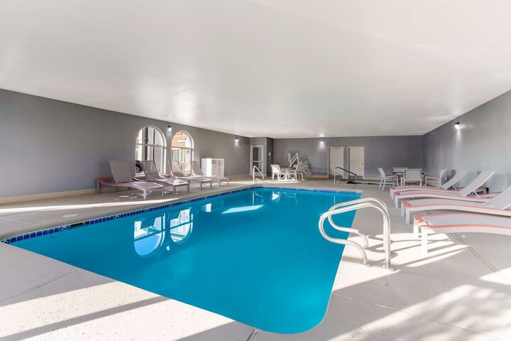 Pool 4 of 30