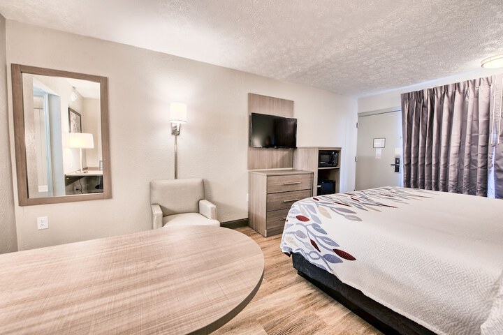 Room 22 of 43