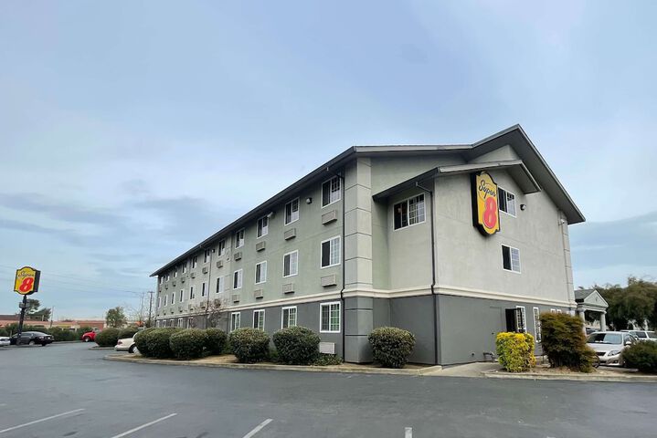 Hotel 5 of 14
