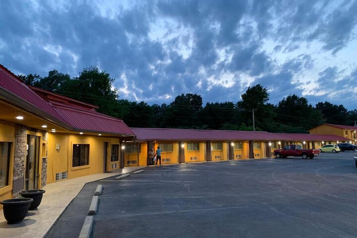 Journey Inn