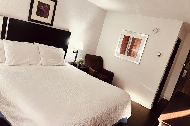 Room 68 of 95