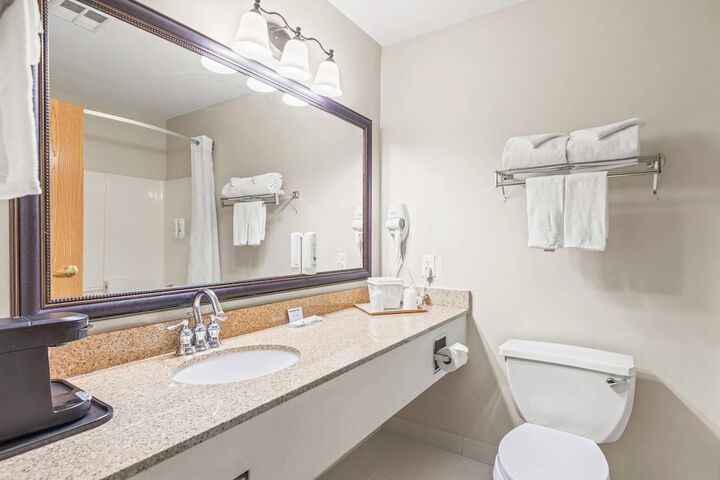Quality Inn & Suites on the River