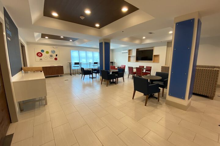 Holiday Inn Express & Suites Gulf Shores by IHG