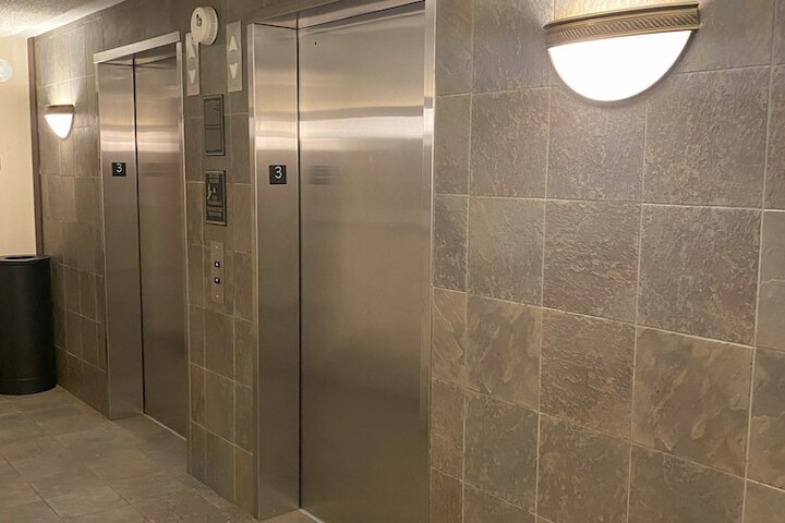 Hotel 5 of 33