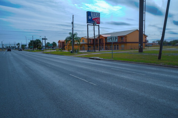 Hotel 6 of 70