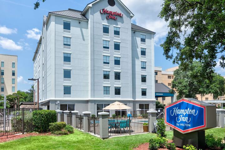 Hotel 4 of 49
