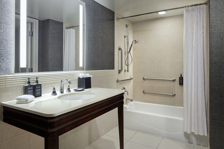 Sheraton Valley Forge Hotel King of Prussia