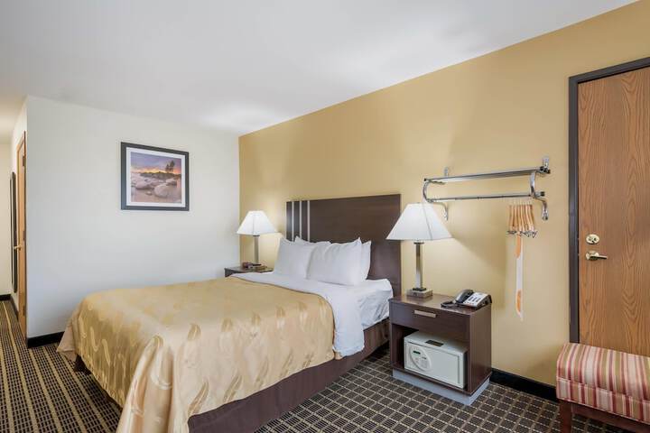 Quality Inn Edgerton - Lake Koshkonong