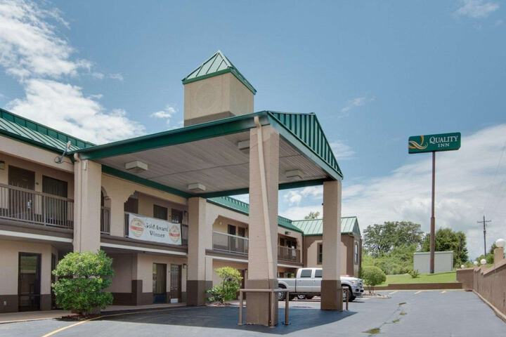 Hotel 3 of 45