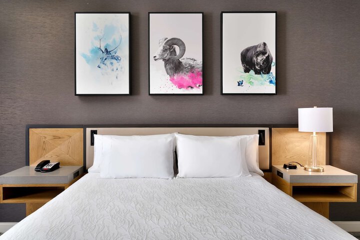 Room 12 of 46