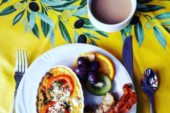 Breakfast/Coffee Service 86 of 100