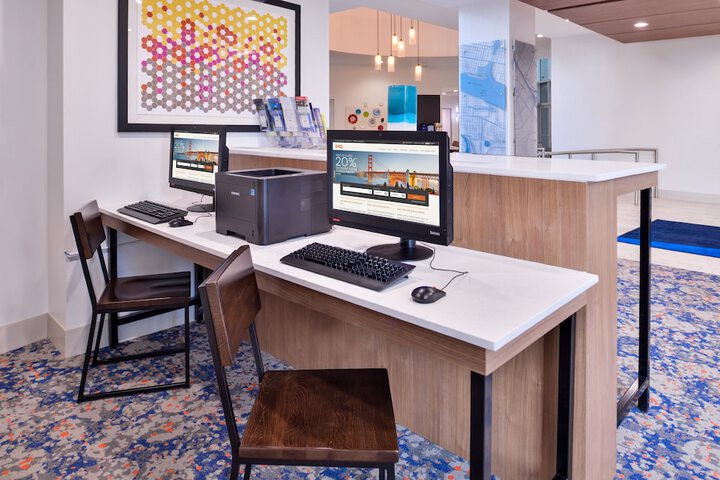 Holiday Inn Express New Orleans - Arts District by IHG