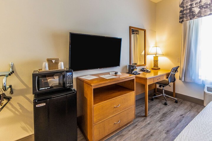 Room 25 of 56