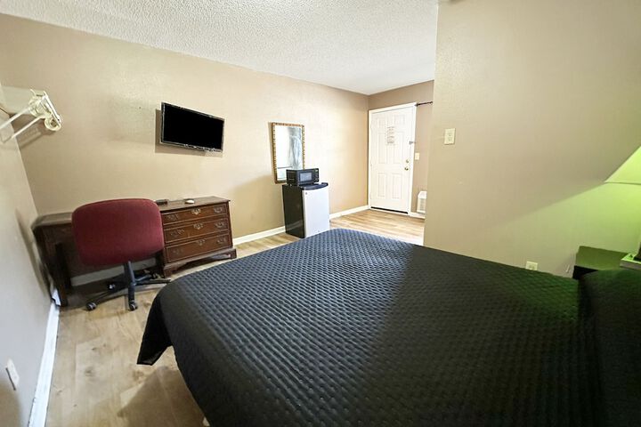 Room 20 of 51